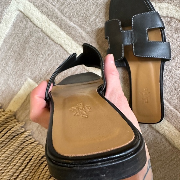 Hermès ORAN Women’s Slides - Picture 4 of 8